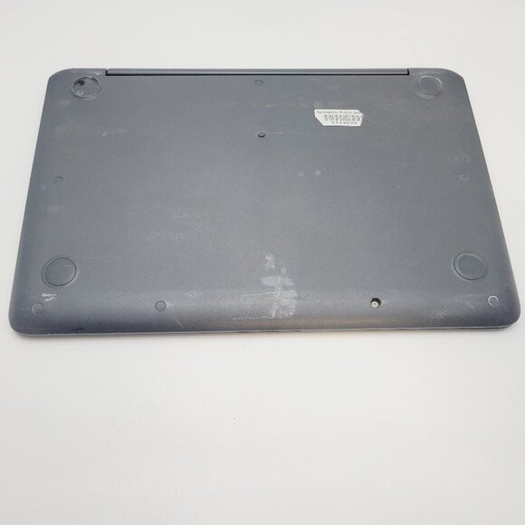 HP Laptop in Black with HP Wireless Mouse with USB Dongle Make offer!!!!! - Picture 4 of 6